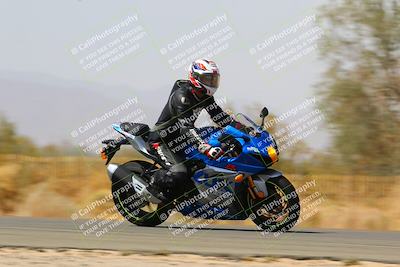 media/Mar-28-2022-Superbike Trackdays (Mon) [[b8603d0f67]]/Open Track Time/Turn 3 Inside/